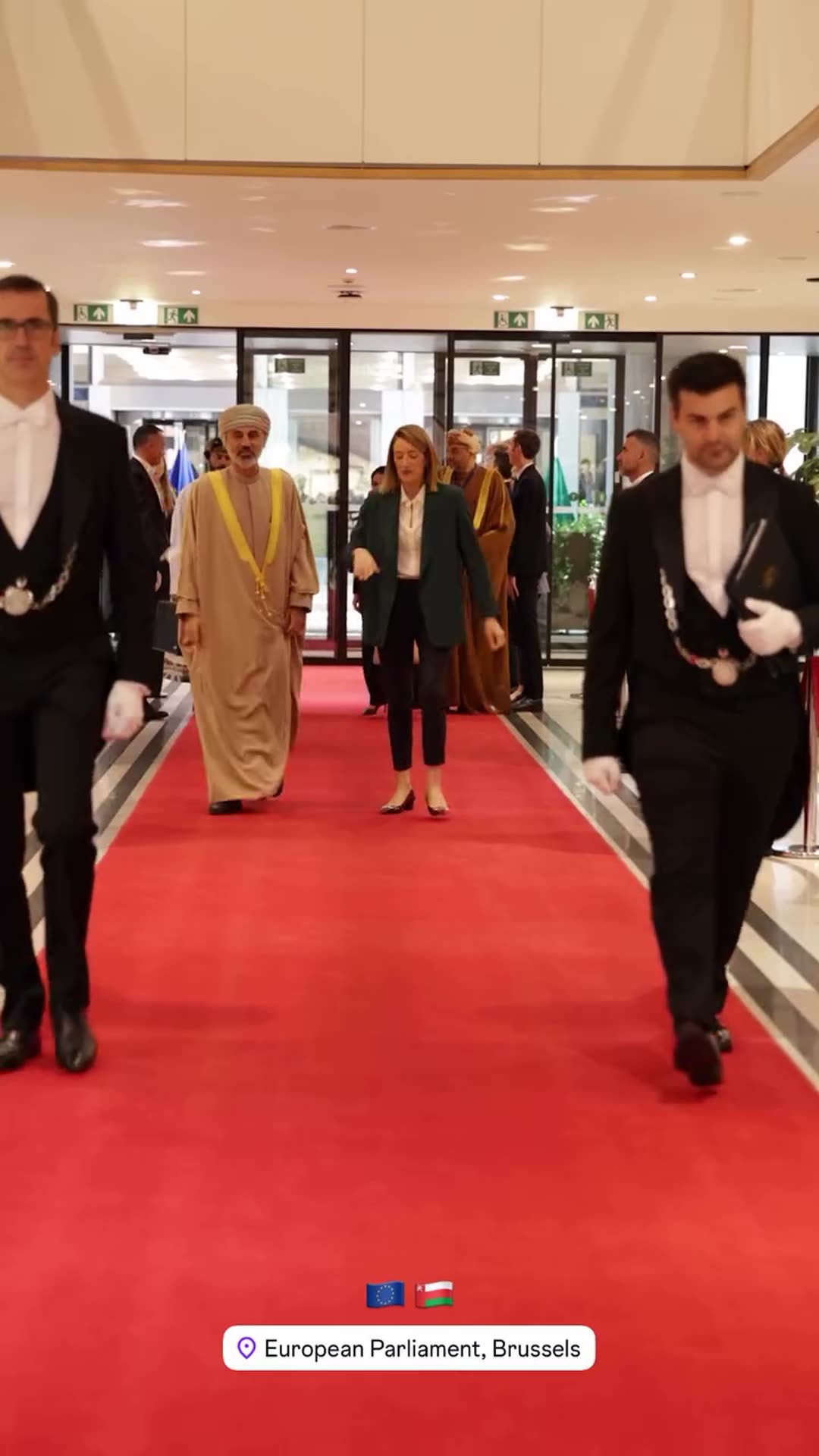 A story reshares Roberta Metsola's video of a Gulf delegate being welcomed at the entrance of the European Parliament in Brussels and walking with her along a red carpet.