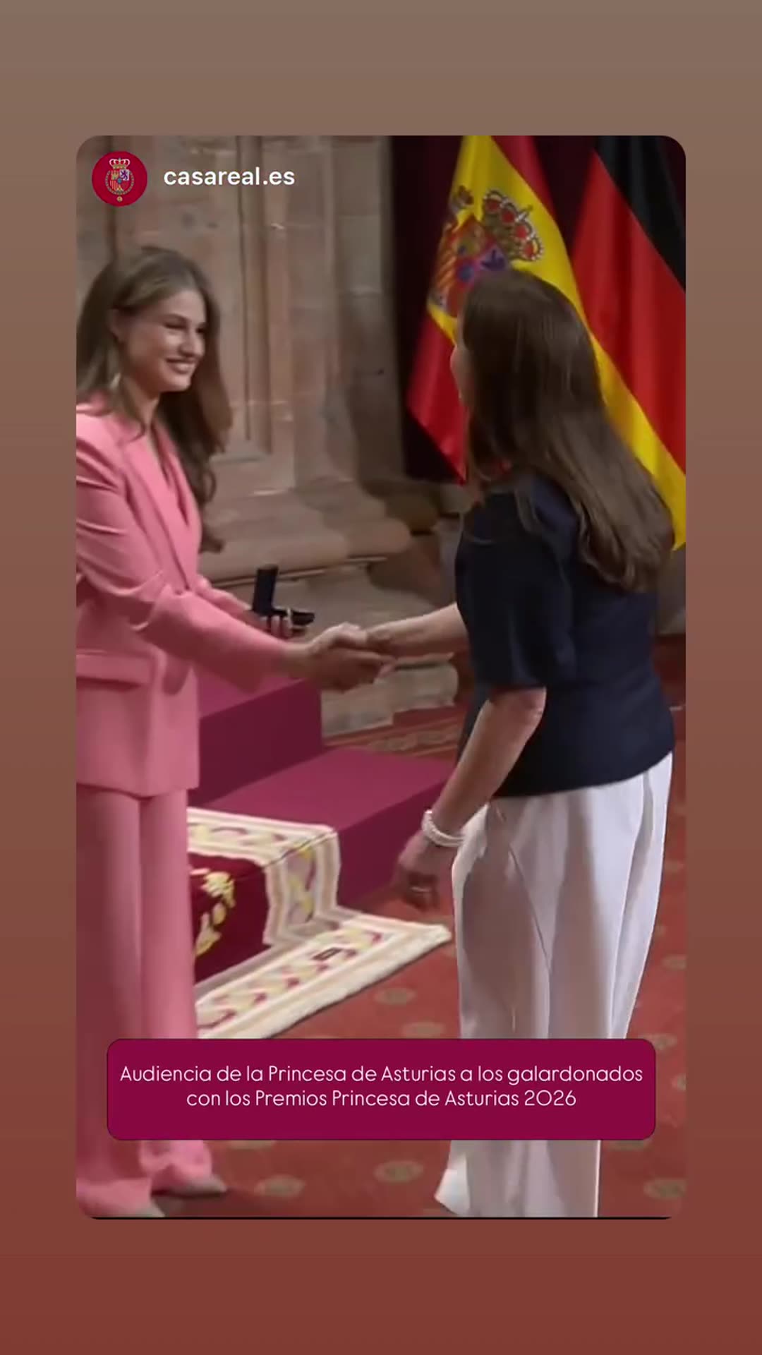 A story reshares a Casa Real video of the audience given to the 2026 Princess of Asturias Award winners, with the host greeting each honoree and the narration naming the categories and winners.